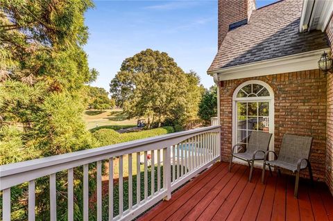 A home in Dacula