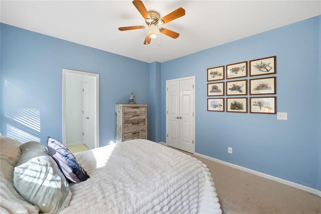 LAURIAN PARK - Residential