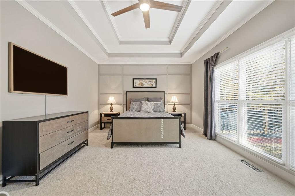 LAURIAN PARK - Residential