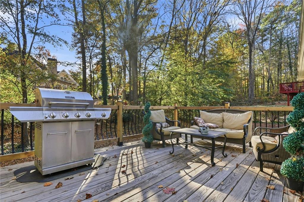 LAURIAN PARK - Residential