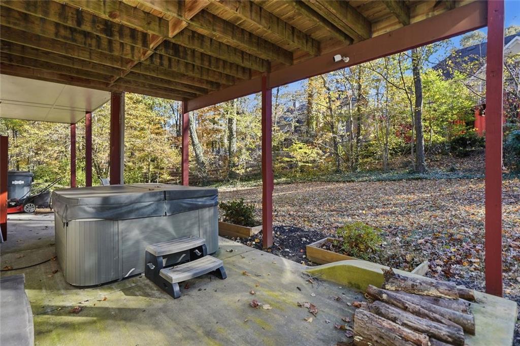 LAURIAN PARK - Residential