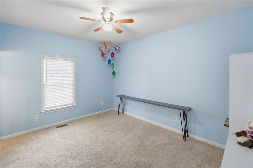 LAURIAN PARK - Residential