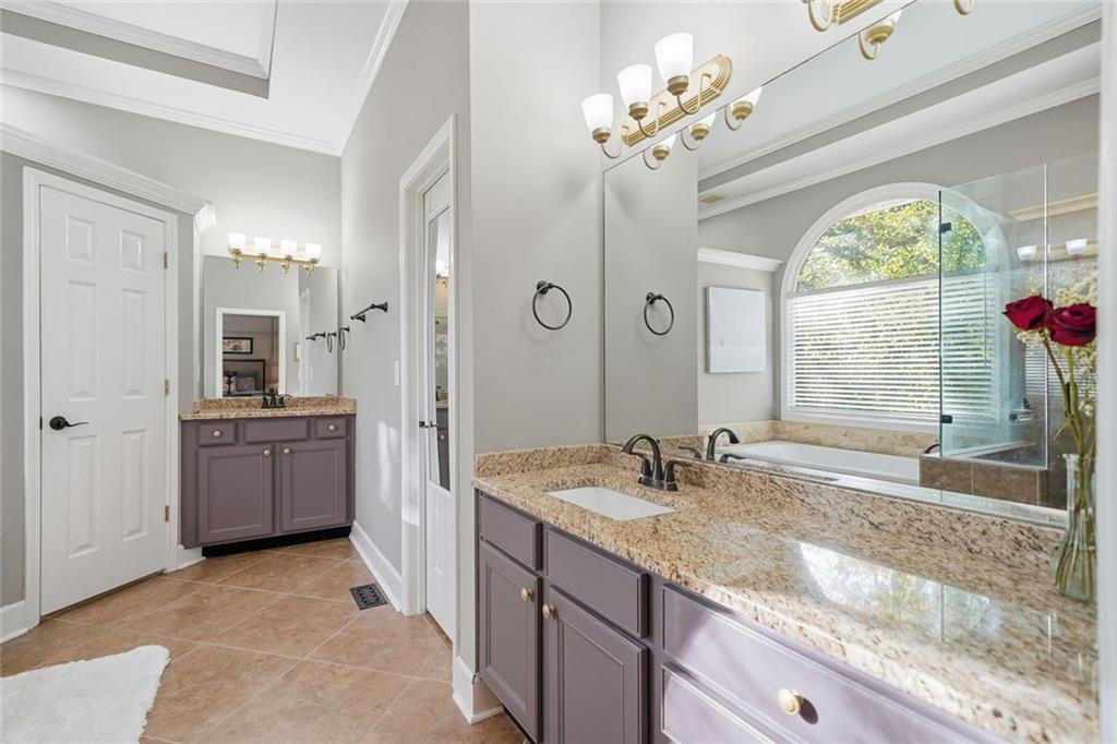 LAURIAN PARK - Residential