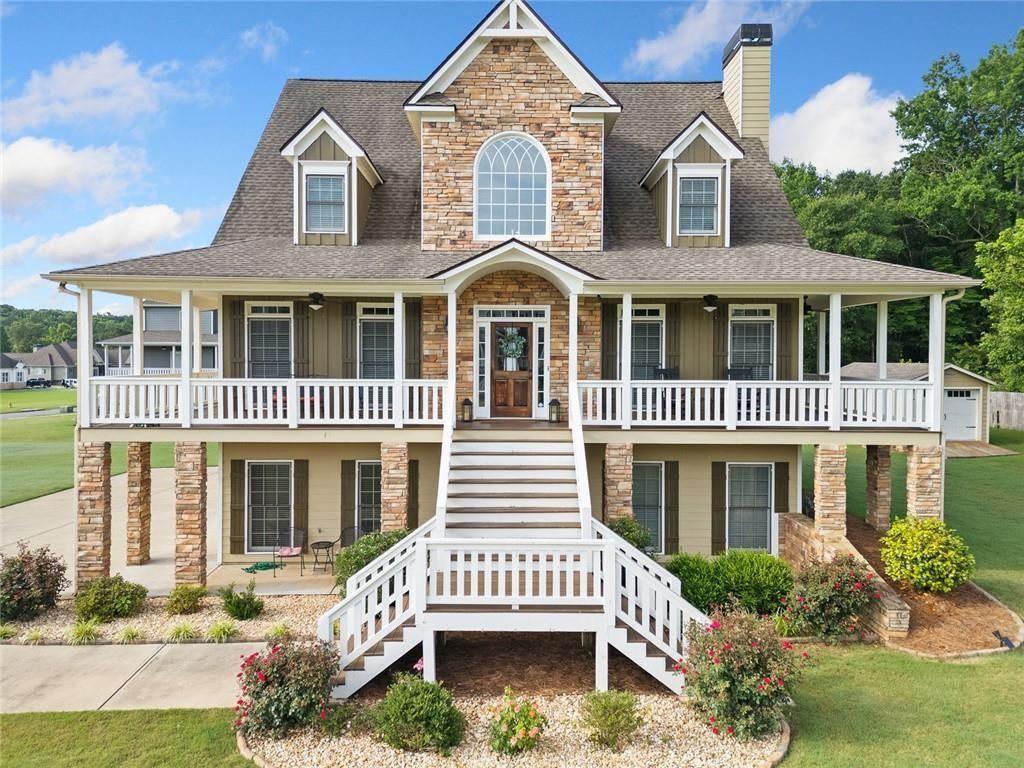92 River Walk Parkway