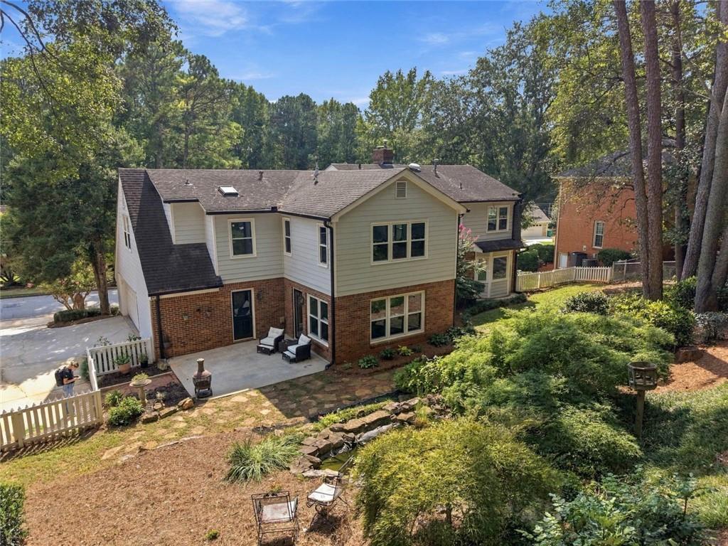 2819 Livsey Drive