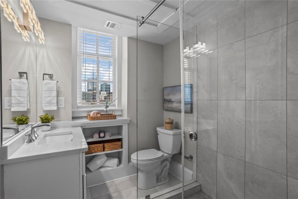 30 5th Street NW 702