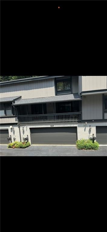 Condo For Sale - 3056 Balearic Drive<br/> Cobb County, Marietta, GA 30067