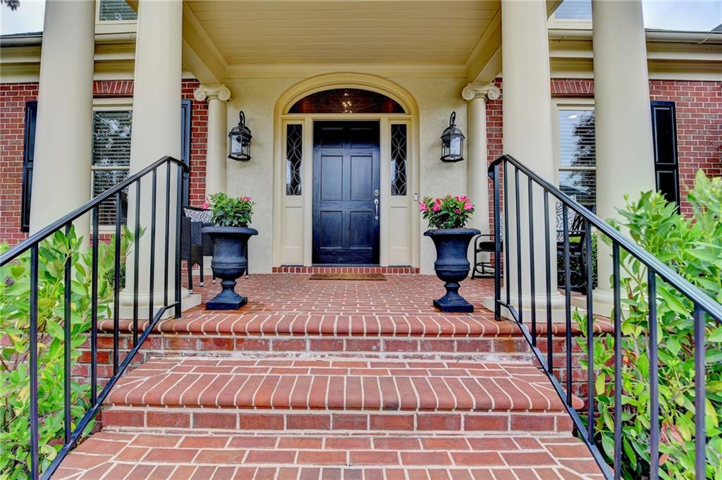 8070 Georgetown Circle, Suwanee, Georgia image 3