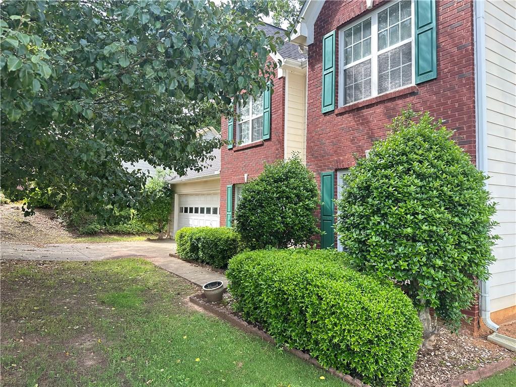 1570 Twin Bridge Lane