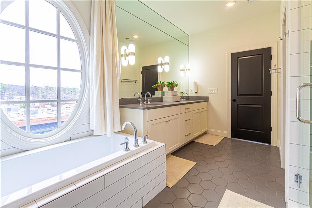 2067 Telfair Circle Cir #UNIT AB, Atlanta, Georgia image 26