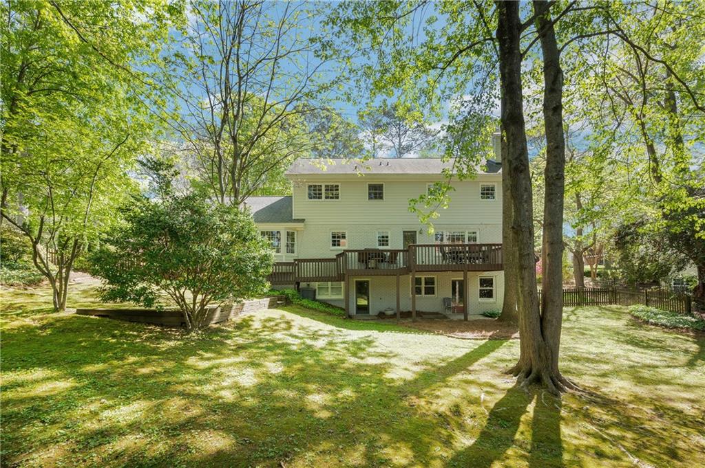 1486 Kings Down Circle, Dunwoody, Georgia image 46