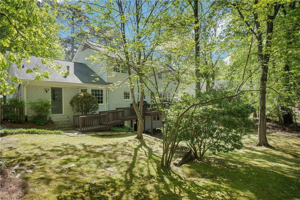 1486 Kings Down Circle, Dunwoody, Georgia image 44