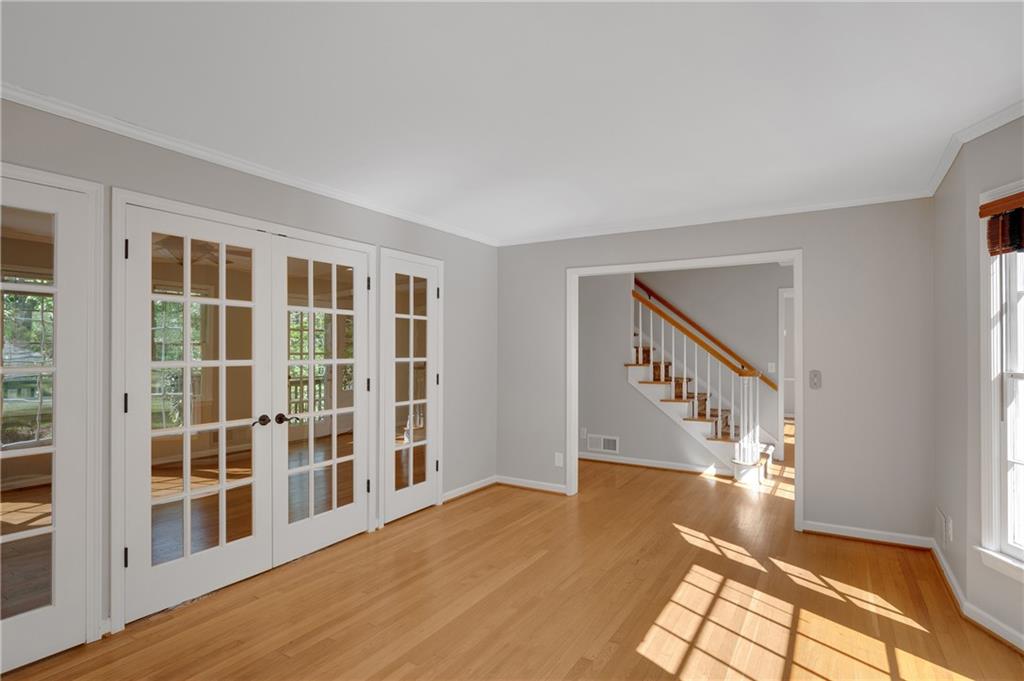 1486 Kings Down Circle, Dunwoody, Georgia image 5
