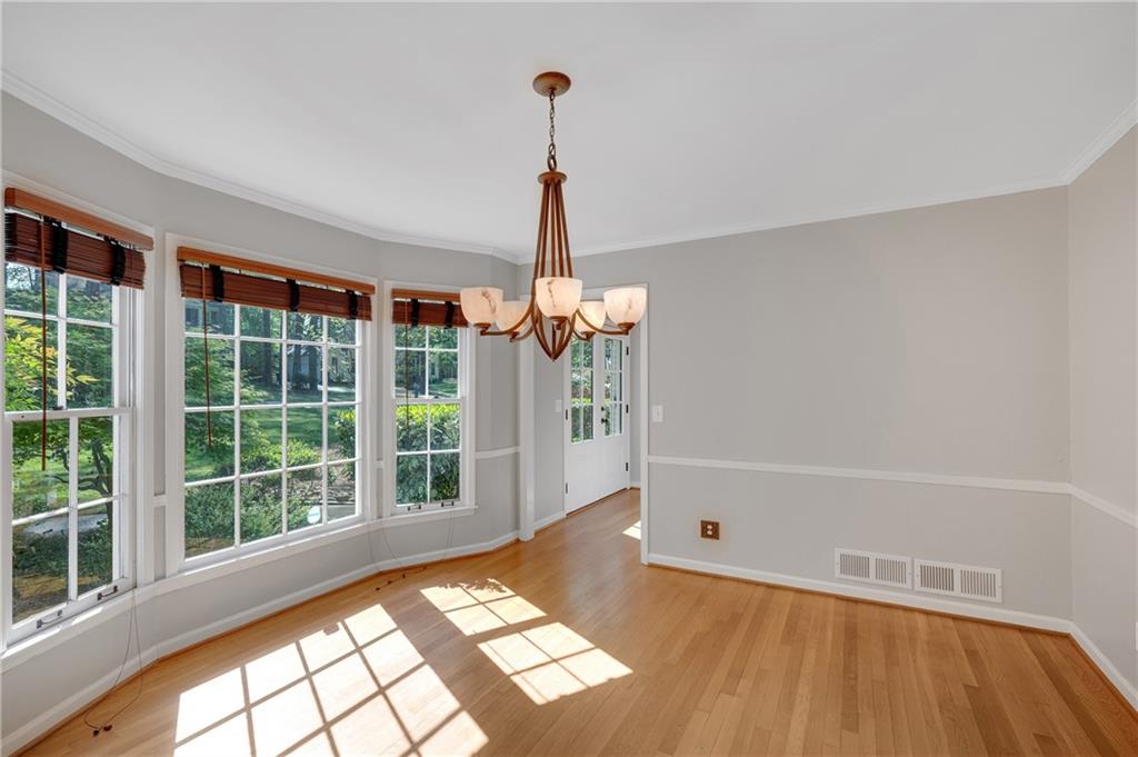 1486 Kings Down Circle, Dunwoody, Georgia image 7
