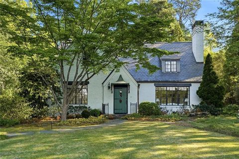 Photo of 3990 E Brookhaven Drive NE, Atlanta, GA 30319 (MLS # 7766616)