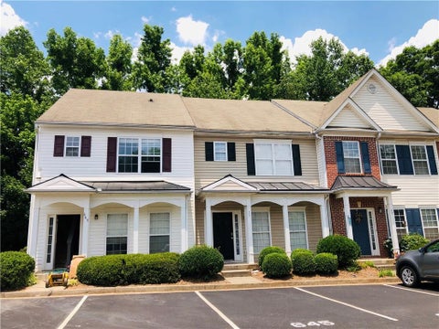 Homes For Rent - 649 Kenridge Drive<br/> Suwanee, GA 30024