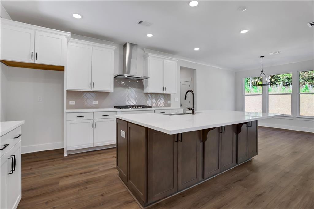 7004 Manchester Drive, Flowery Branch, Georgia image 18