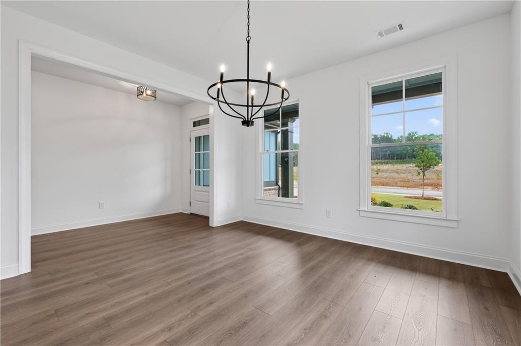 28 CORETTA Court