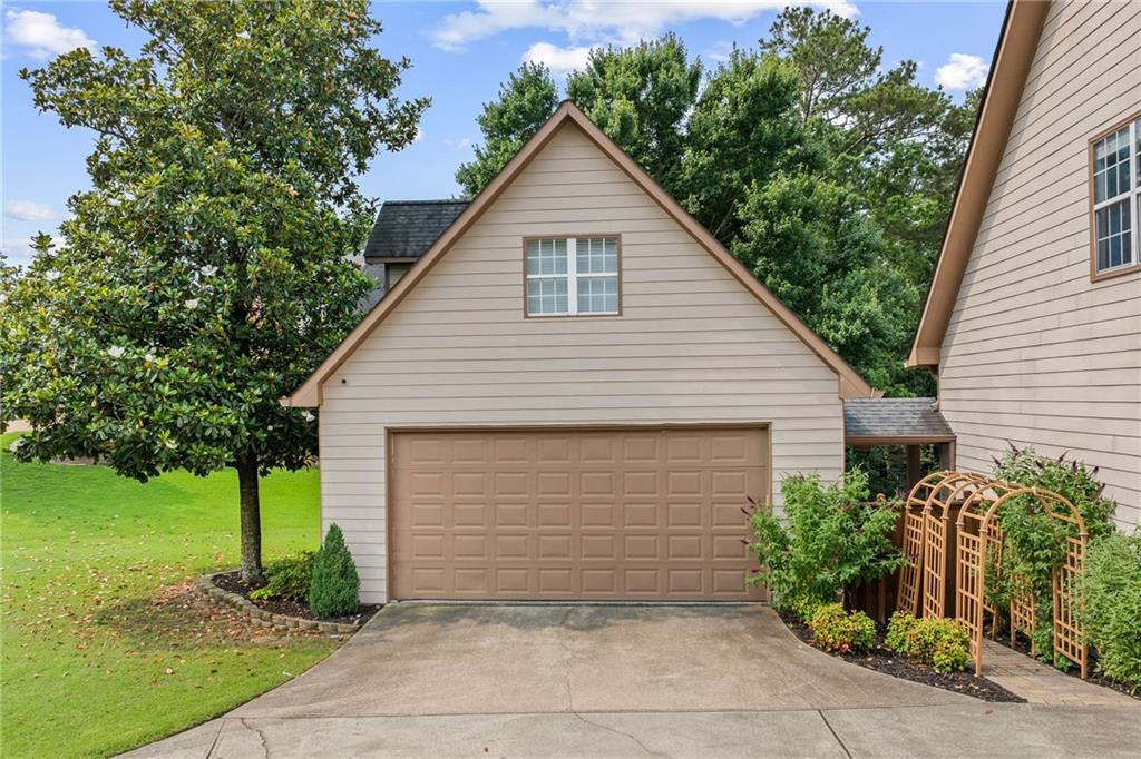 435 Ruby Forest Pkwy