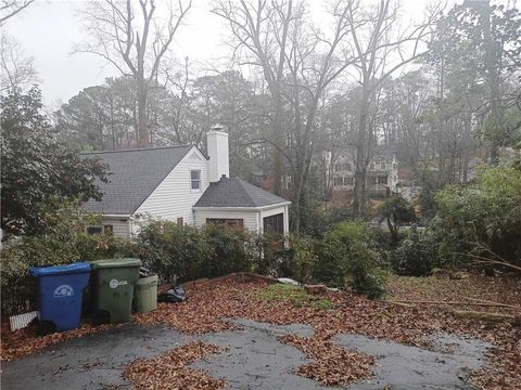 515 Spring Valley Road NW Atlanta GA 30318