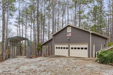 A home in Newnan