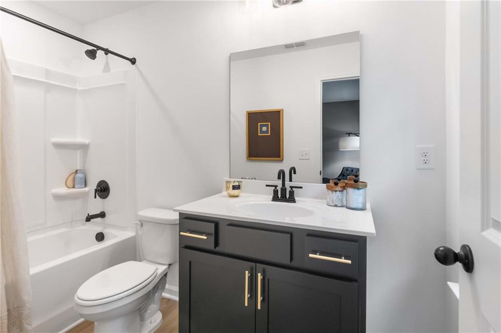 Creekside - Residential