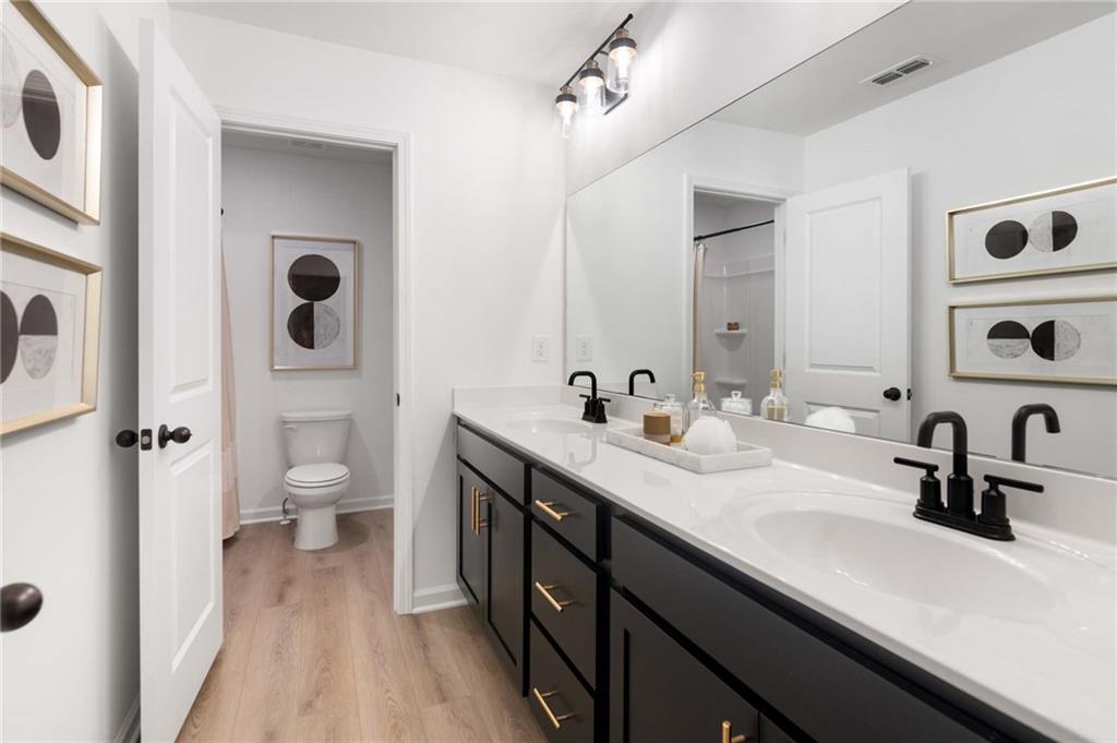 Creekside - Residential