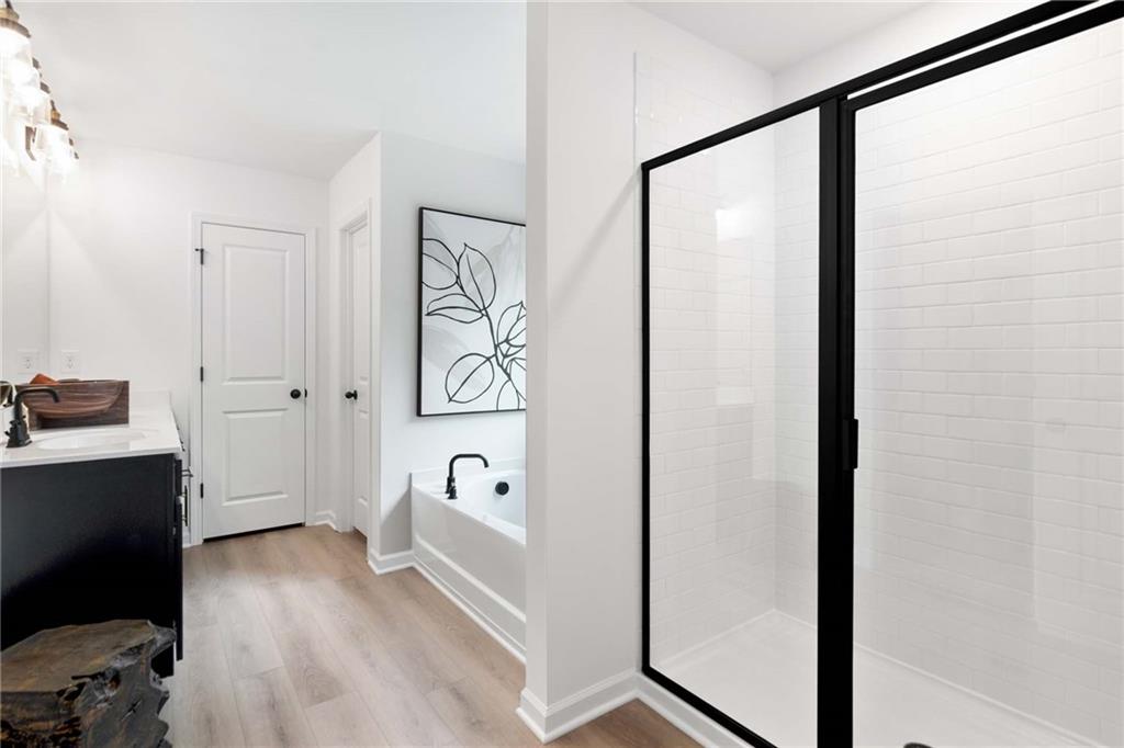 Creekside - Residential