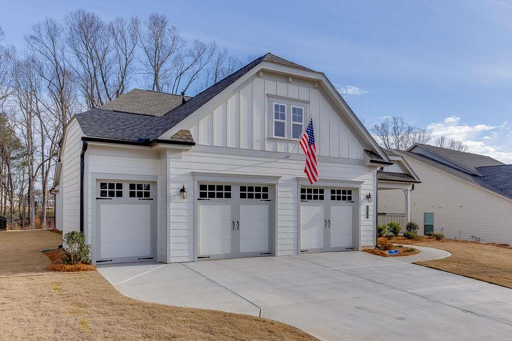 295 Conway Trail