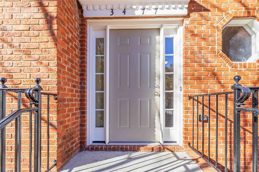 3477 Chinaberry Lane