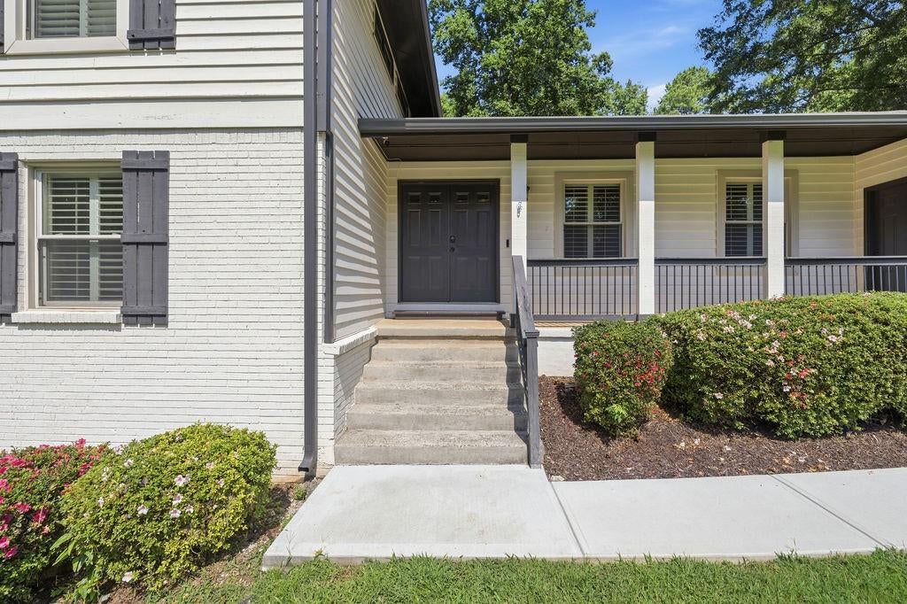 9630 Pine Thicket Way, Roswell, GA, 30075 9630 Pine Thicket Way