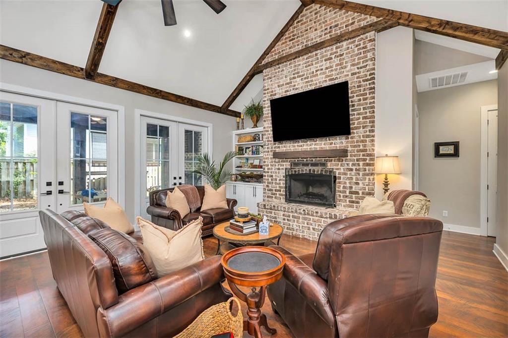 121 Calwell Street, Saint Simons Island, Georgia image 8