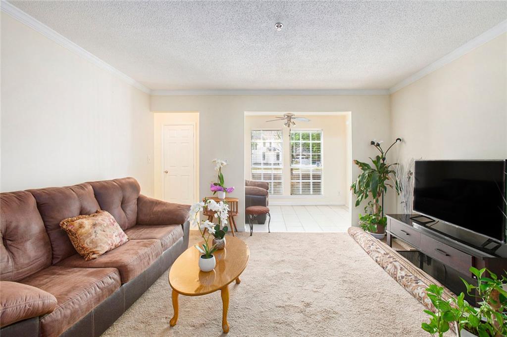 233 Cobblestone Trail
