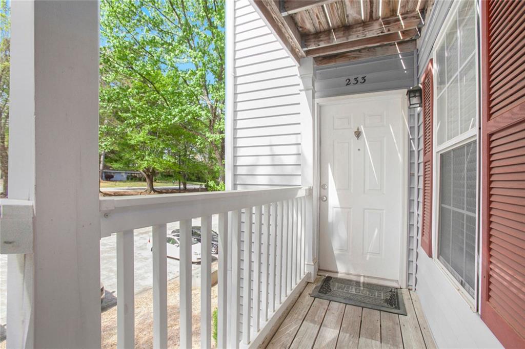 233 Cobblestone Trail