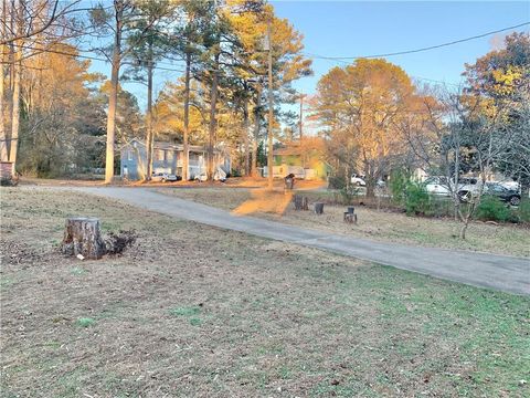 A home in Powder Springs