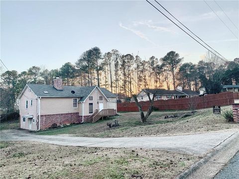 A home in Powder Springs