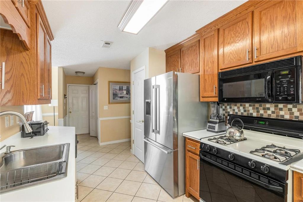 1335 Vine Circle, Mcdonough, Georgia image 17