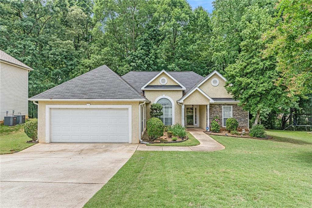 1335 Vine Circle, Mcdonough, Georgia image 1