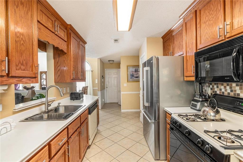 1335 Vine Circle, Mcdonough, Georgia image 16