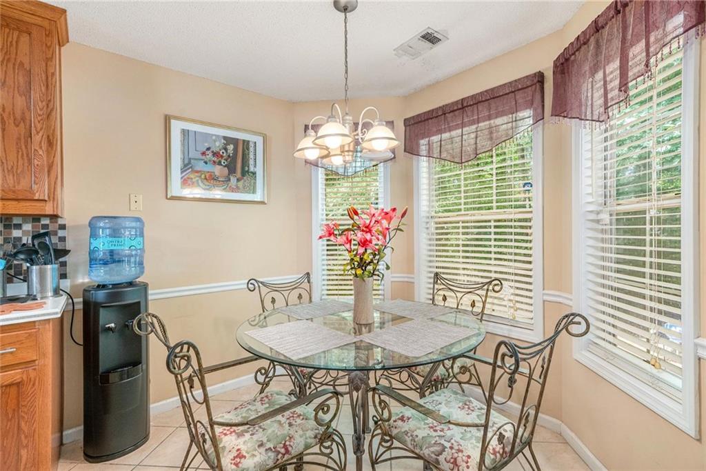 1335 Vine Circle, Mcdonough, Georgia image 10