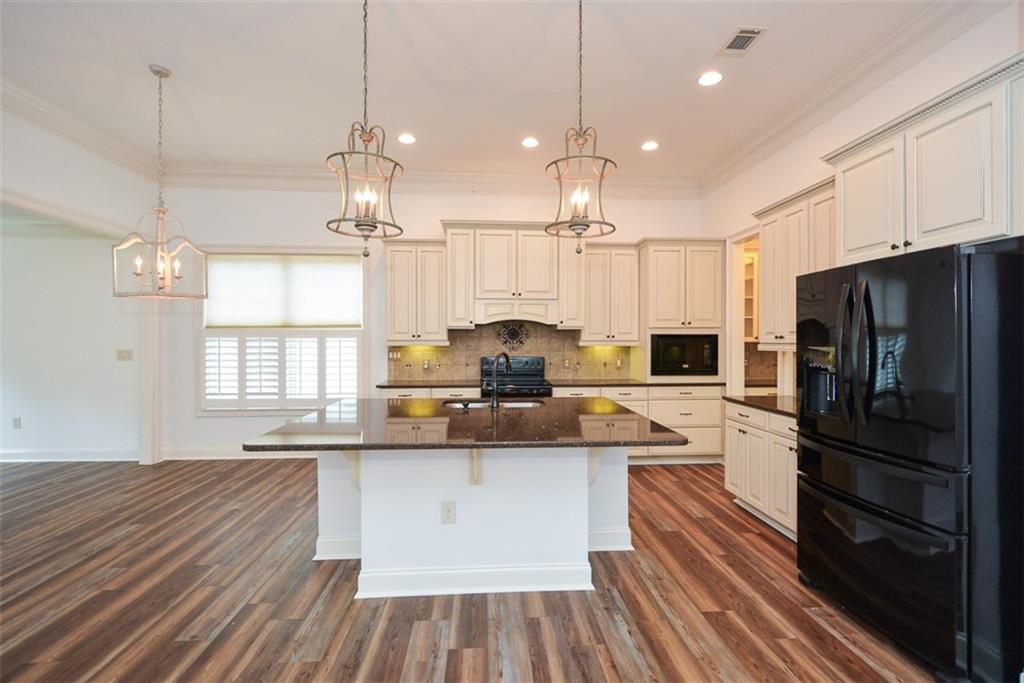 110 Mountain Laurel Court, Canton, Georgia image 11