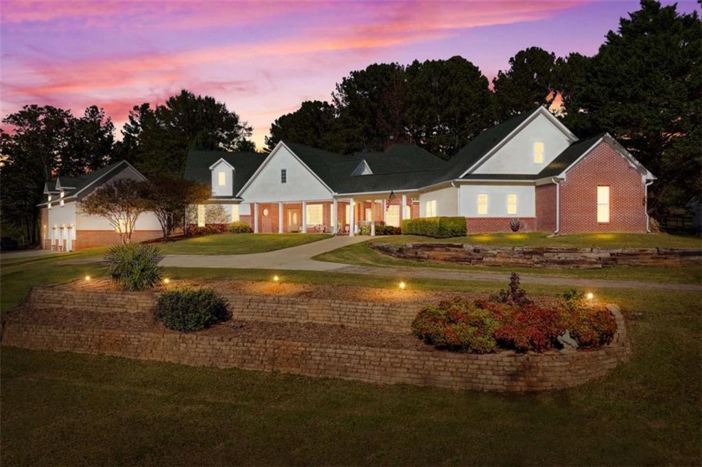 228 Indian Creek Road