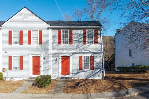 Townhouse For Sale - 3999 Bayside Circle<br/> Doraville, GA 30340