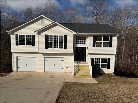 Homes For Sale - 440 Prometheous Way<br/> Rockmart, GA 30153