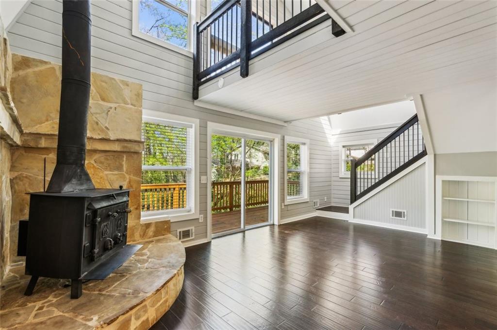 3125 Lakeside Drive, Cumming, Georgia image 12