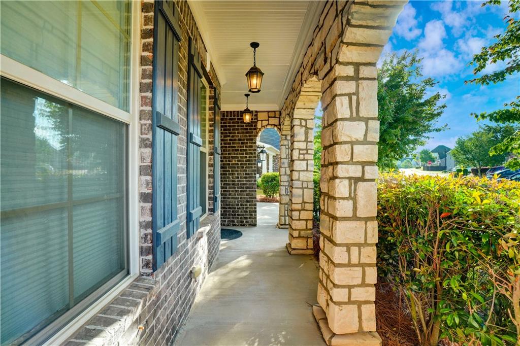 633 Leland Parkway