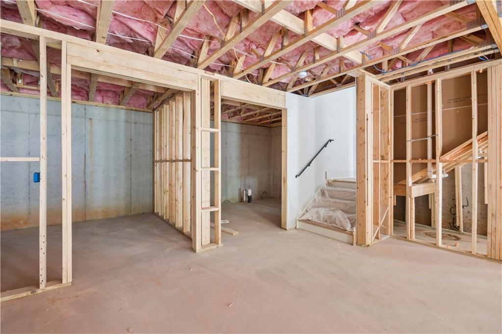 Alpharetta, Georgia, 30022, United States, 5 Bedrooms Bedrooms, ,4 BathroomsBathrooms,Residential,Active,2044144