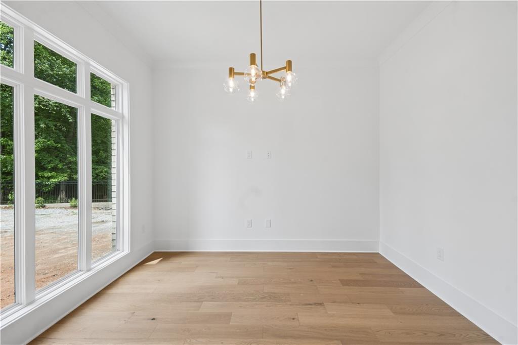 Alpharetta, Georgia, 30022, United States, 5 Bedrooms Bedrooms, ,4 BathroomsBathrooms,Residential,Active,2044144