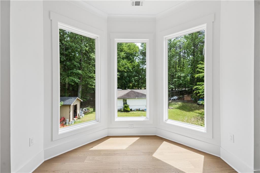 Alpharetta, Georgia, 30022, United States, 5 Bedrooms Bedrooms, ,4 BathroomsBathrooms,Residential,Active,2044144