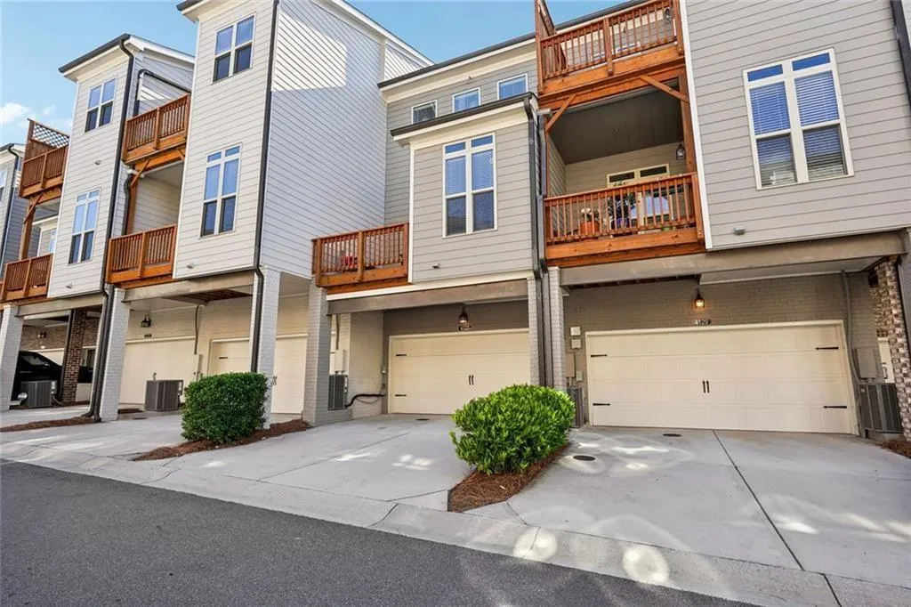 Sandy Springs, Georgia 30342, United States, 3 Bedrooms Bedrooms, ,4 BathroomsBathrooms,Residential,Coming Soon,165030